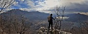 23 Si apre il cielo mentre inizia a spirare vento da nord-ovest...bello il panorama
